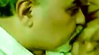 نساء كبيرات السن وحنين الشباب - سكس