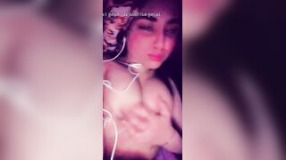 عراقية مبهرة في نص الليل - تفرج حبيبها على كل شيء! سكس